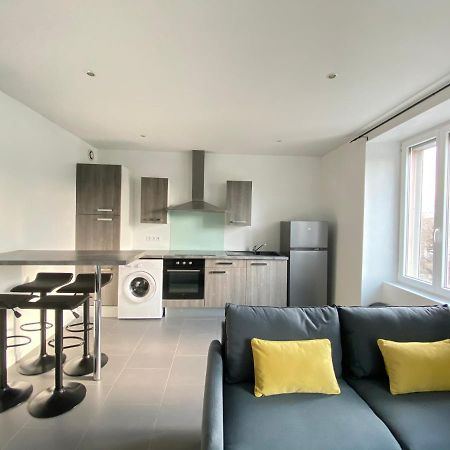 Tres Beau T2 42M2 Lumineux, Moderne Et Renove Avec Fibre Apartman Belfort Kültér fotó